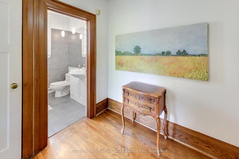 Photo 30 at 14 Bracondale Hill Road, Wychwood, Toronto