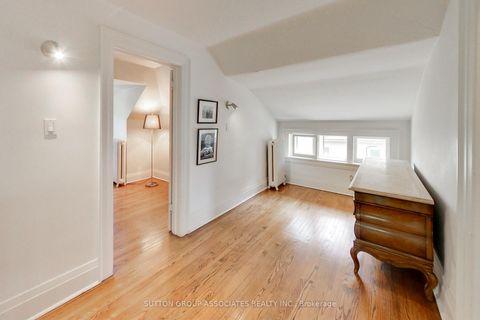 Photo 34 at 14 Bracondale Hill Road, Wychwood, Toronto