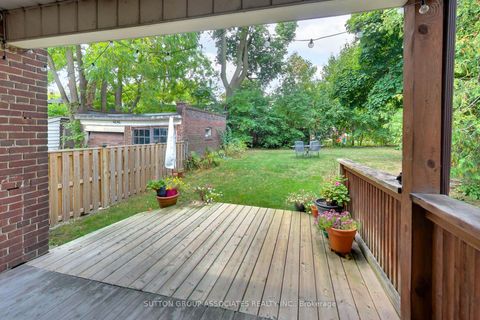 Photo 49 at 14 Bracondale Hill Road, Wychwood, Toronto