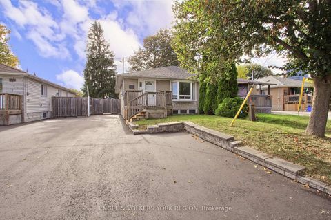 Photo 3 at 106 Sheldon Avenue, London, Newmarket