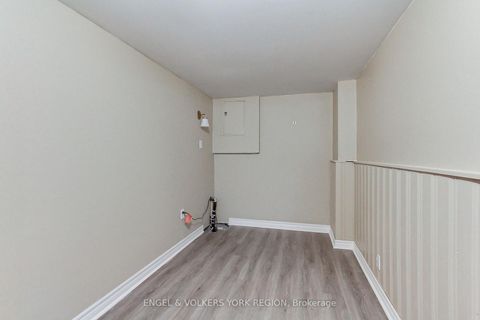 Photo 32 at 106 Sheldon Avenue, London, Newmarket Photo 32 at 106 Sheldon Avenue, London, Newmarket