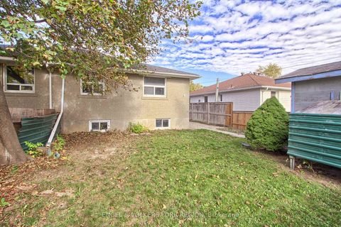 Photo 40 at 106 Sheldon Avenue, London, Newmarket Photo 40 at 106 Sheldon Avenue, London, Newmarket