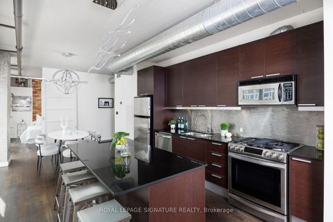 Photo 4 at 801 - 169 John Street, Chinatown, Toronto