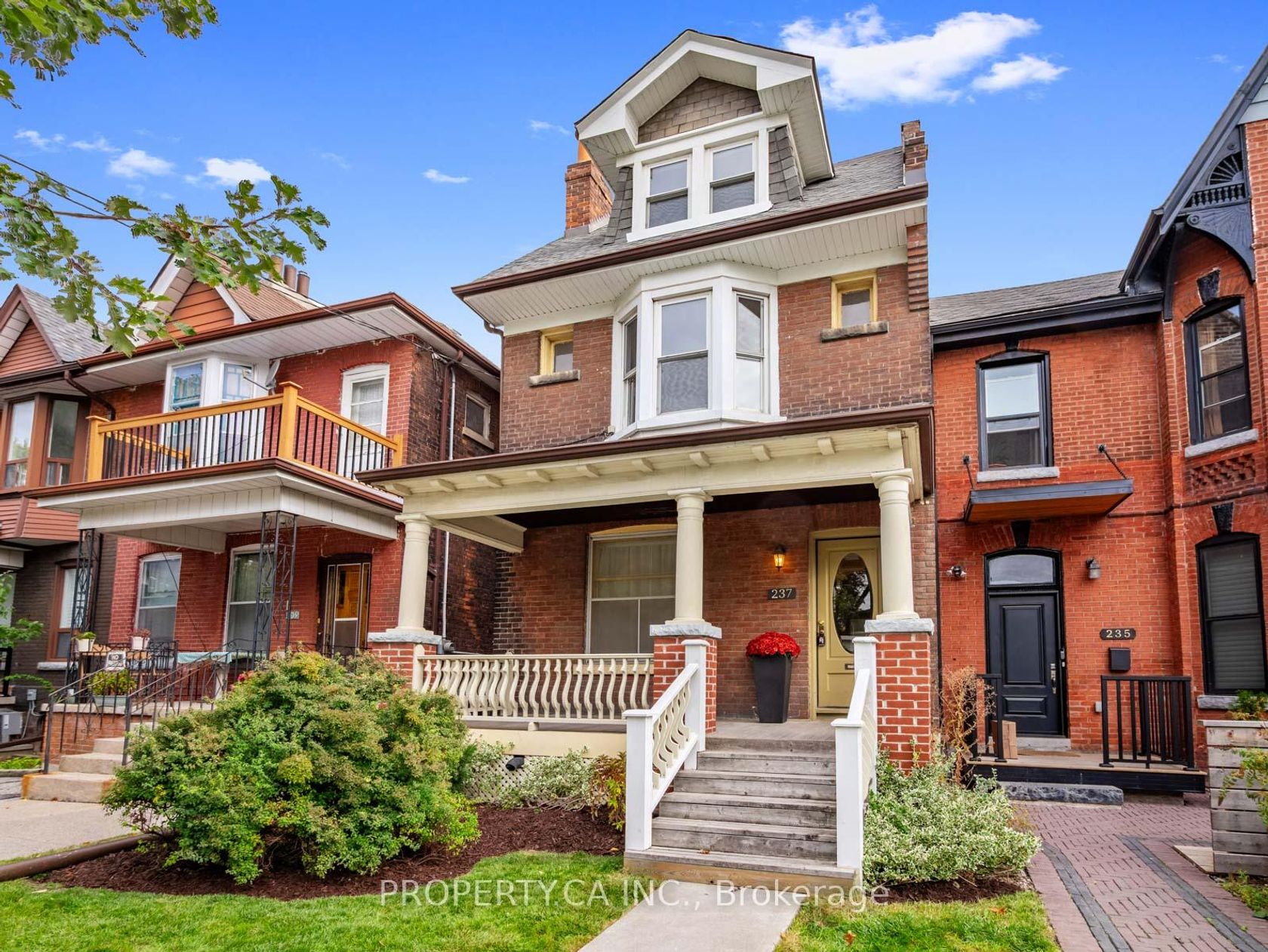 237 Delaware Avenue, Junction, Toronto photo number 2 237 Delaware Avenue, Junction, Toronto photo number 2