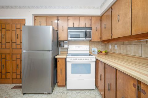 Photo 12 at 111 Maple Branch Path, The Westway, Toronto