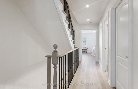 Photo 22 at 34 McBride Lane, Willowdale West, Toronto