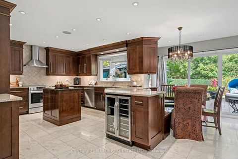 Photo 9 at 1213 Bowman Drive, GA Glen Abbey, Oakville