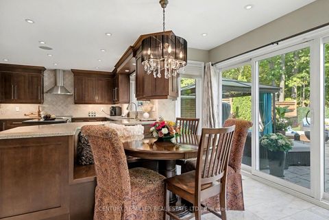 Photo 12 at 1213 Bowman Drive, GA Glen Abbey, Oakville