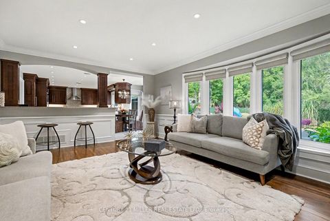 Photo 16 at 1213 Bowman Drive, GA Glen Abbey, Oakville