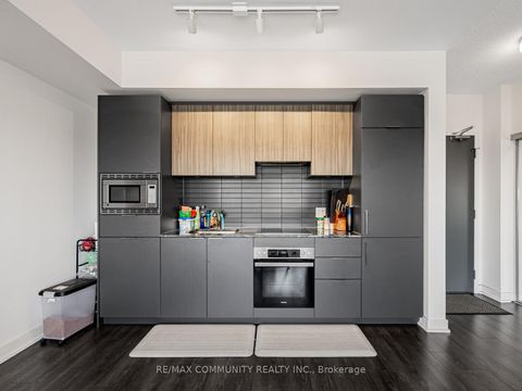 Photo 7 at 412 - 50 O'Neill Road, Don Mills, Toronto