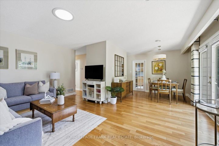 Photo 8 at 948 Oshawa Boulevard N, Centennial, Oshawa