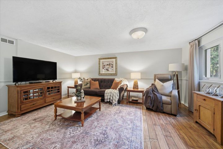 Photo 31 at 948 Oshawa Boulevard N, Centennial, Oshawa