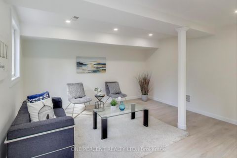 Photo 15 at 2116 Pelee Boulevard, RO River Oaks, Oakville