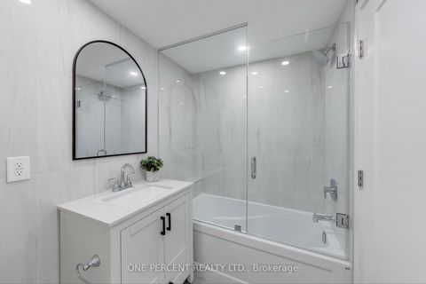 Photo 18 at 2116 Pelee Boulevard, RO River Oaks, Oakville