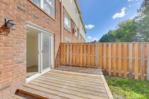 Photo 19 at 2116 Pelee Boulevard, RO River Oaks, Oakville