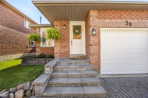 Photo 3 at 39 Ferguson Drive, Northwest, Barrie