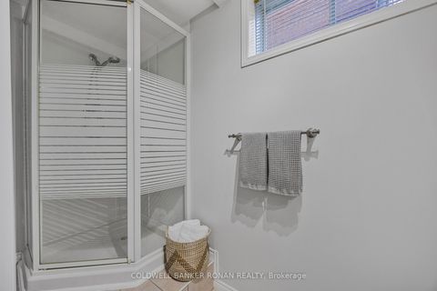 Photo 23 at 39 Ferguson Drive, Northwest, Barrie