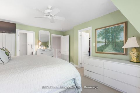 Photo 20 at 16 Dryden Way, Richview, Toronto