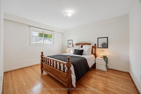 Photo 14 at 28 Sedgemount Drive, Woburn, Toronto