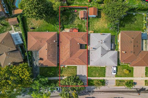 Photo 41 at 28 Sedgemount Drive, Woburn, Toronto