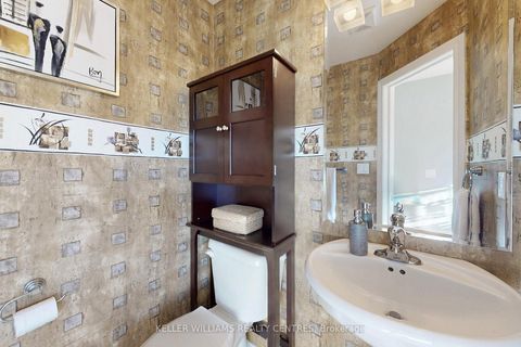 Photo 19 at 93 Barr Crescent, Bayview Northeast, Aurora