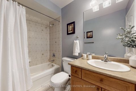 Photo 33 at 93 Barr Crescent, Bayview Northeast, Aurora