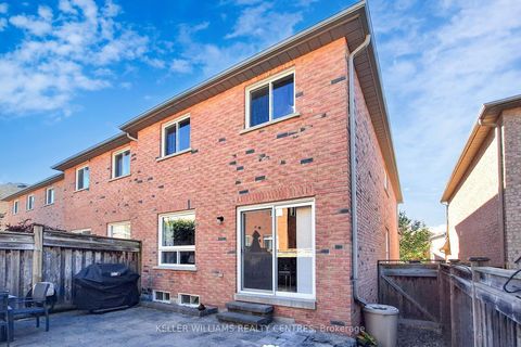 Photo 39 at 93 Barr Crescent, Bayview Northeast, Aurora