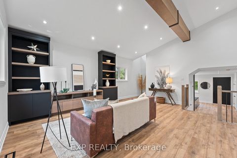 Photo 12 at 168 Berczy Street, Wellington, Barrie Photo 12 at 168 Berczy Street, Wellington, Barrie