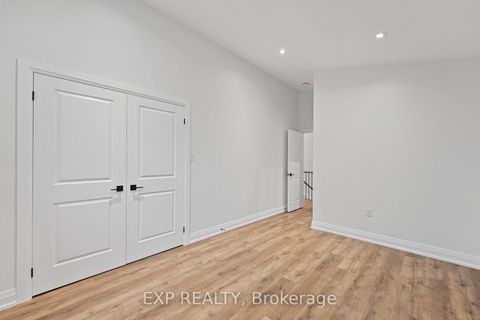 Photo 22 at 168 Berczy Street, Wellington, Barrie Photo 22 at 168 Berczy Street, Wellington, Barrie