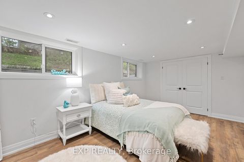 Photo 26 at 168 Berczy Street, Wellington, Barrie