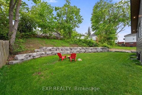 Photo 30 at 168 Berczy Street, Wellington, Barrie Photo 30 at 168 Berczy Street, Wellington, Barrie