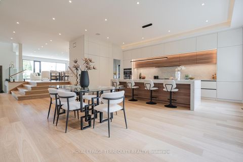 Photo 19 at 207 Newton Drive, Newtonbrook East, Toronto