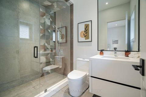 Photo 42 at 207 Newton Drive, Newtonbrook East, Toronto