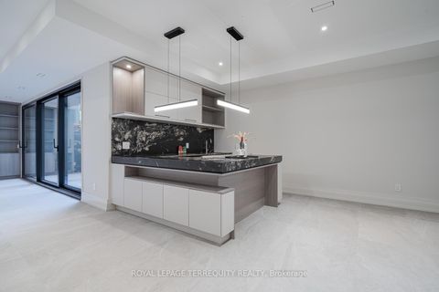 Photo 44 at 207 Newton Drive, Newtonbrook East, Toronto