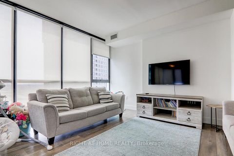 Photo 12 at 2202 - 2916 Highway 7 Avenue, Concord, Vaughan