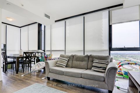 Photo 13 at 2202 - 2916 Highway 7 Avenue, Concord, Vaughan