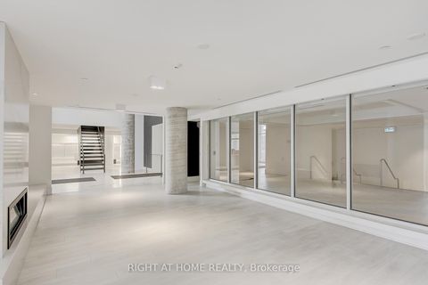 Photo 31 at 2202 - 2916 Highway 7 Avenue, Concord, Vaughan