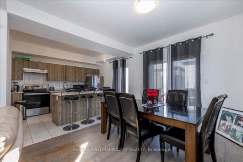 Photo 7 at 1 Alaskan Heights, Holly, Barrie