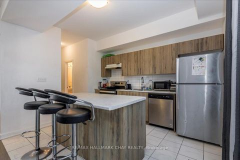 Photo 9 at 1 Alaskan Heights, Holly, Barrie