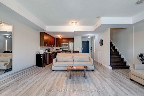 Photo 9 at #106 - 22 East Haven Drive, Cliffside, Toronto