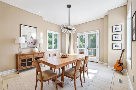 Photo 8 at 9 Chantilly Crescent, Westbrook, Richmond Hill