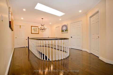 Photo 15 at 658 York Hill Boulevard, Yorkhill, Vaughan