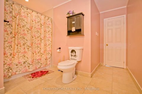 Photo 21 at 658 York Hill Boulevard, Yorkhill, Vaughan