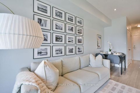 Photo 3 at 507 - 299 Cundles Road E, Alliance, Barrie