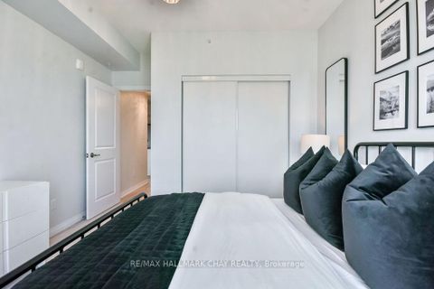 Photo 14 at 507 - 299 Cundles Road E, Alliance, Barrie