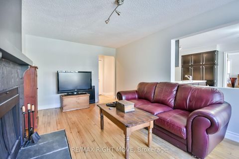 Photo 17 at 949 Linden Street, Alcona, Innisfil
