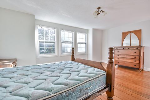 Photo 19 at 949 Linden Street, Alcona, Innisfil