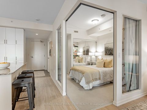 Photo 10 at 626 - 830 Lawrence Avenue W, Glen Park, Toronto