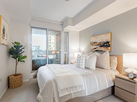 Photo 14 at 626 - 830 Lawrence Avenue W, Glen Park, Toronto
