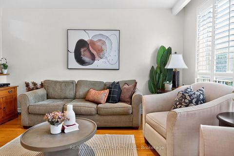 Photo 6 at 37 Tapley Drive, Richview, Toronto